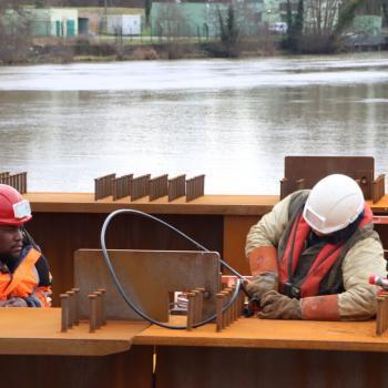Ouvriers sur le chantier du pont de Méréville