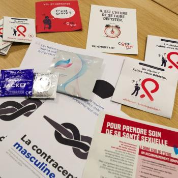 Préservatifs masculin et féminin, livrets de prévention en santé sexuelle