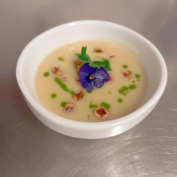 Bol de crème de céleri