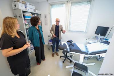 Salle de consultation en santé sexuelle - Agrandir l'image 1 sur 3, fenêtre modale