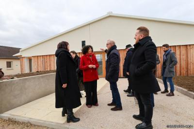 Agrandir l'image 4 sur 8, fenêtre modale