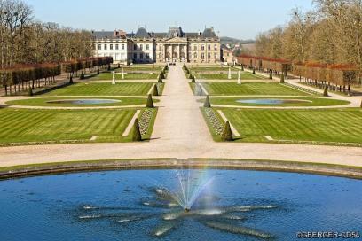 Château de Lunéville : vue du parc - Agrandir l'image, fenêtre modale
