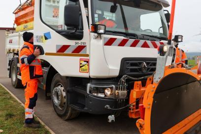 Viabilité hivernale, deneigeuse - Agrandir l'image, fenêtre modale