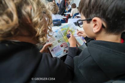 Zoom, le magazine par et pour les collégiens - Agrandir l'image, fenêtre modale