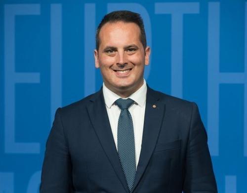 Christopher Varin - Agrandir l'image, fenêtre modale